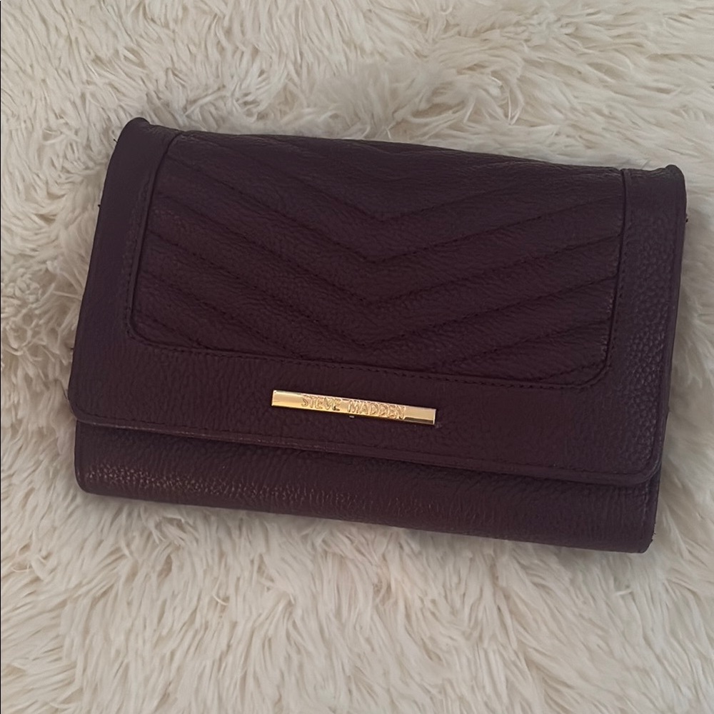 Steve Madden Women's Wine color purse